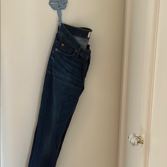 Beautiful Hudson Jeans - Picture 4 of 6